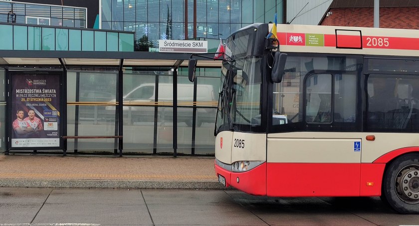 Autobusem ze Śródmieścia SKM? Nie ma gwarancji, że pojedziesz - Zdjęcie główne