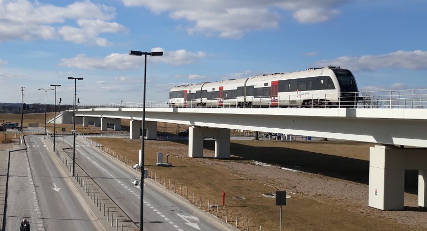 Więcej pociągów Pomorskiej Kolei Metropolitalnej do Gdańska - Zdjęcie główne