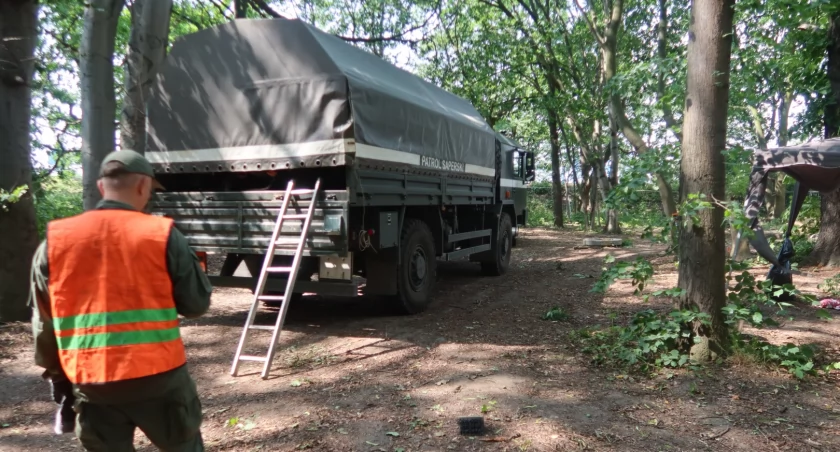 Znaleziska saperów na Westerplatte. Tysiące artefaktów pod ziemią - Zdjęcie główne