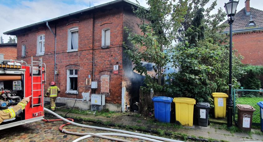 Pożar budynku mieszkalnego we Wrzeszczu - Zdjęcie główne