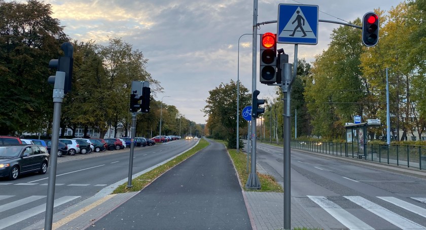 Droga rowerowa wzdłuż Pomorskiej wyremontowana [ZDJĘCIA] - Zdjęcie główne