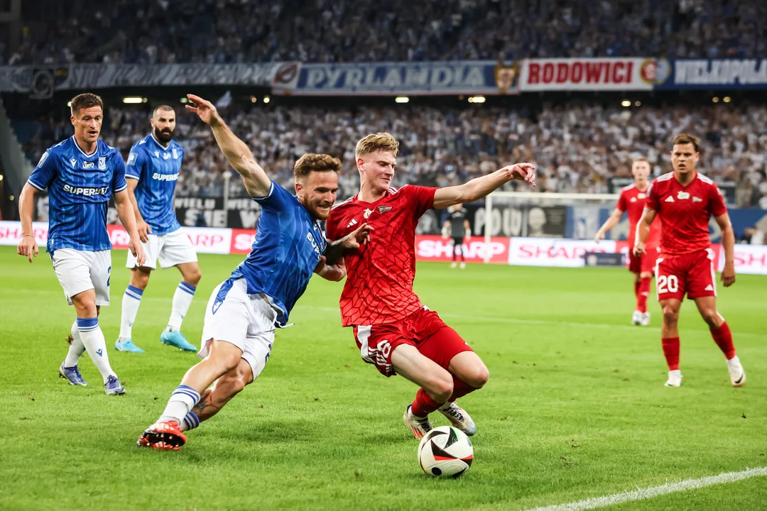 Lechia z kolejną porażką na koncie. Tym razem pokonał ją Lech - Zdjęcie główne