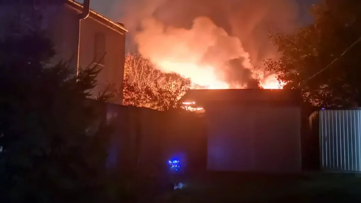 Pożar pustostanu na Olszynce - Zdjęcie główne