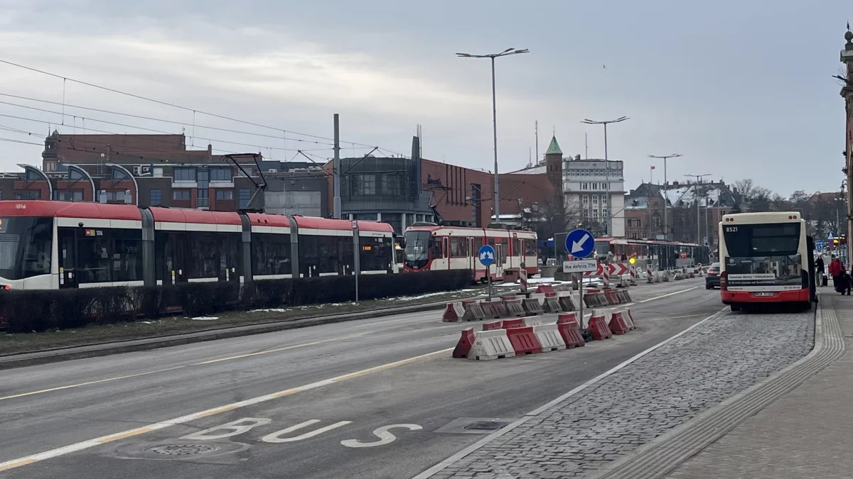 Paraliż komunikacyjny w centrum Gdańska. ZTM zmienia trasę tramwajów - Zdjęcie główne