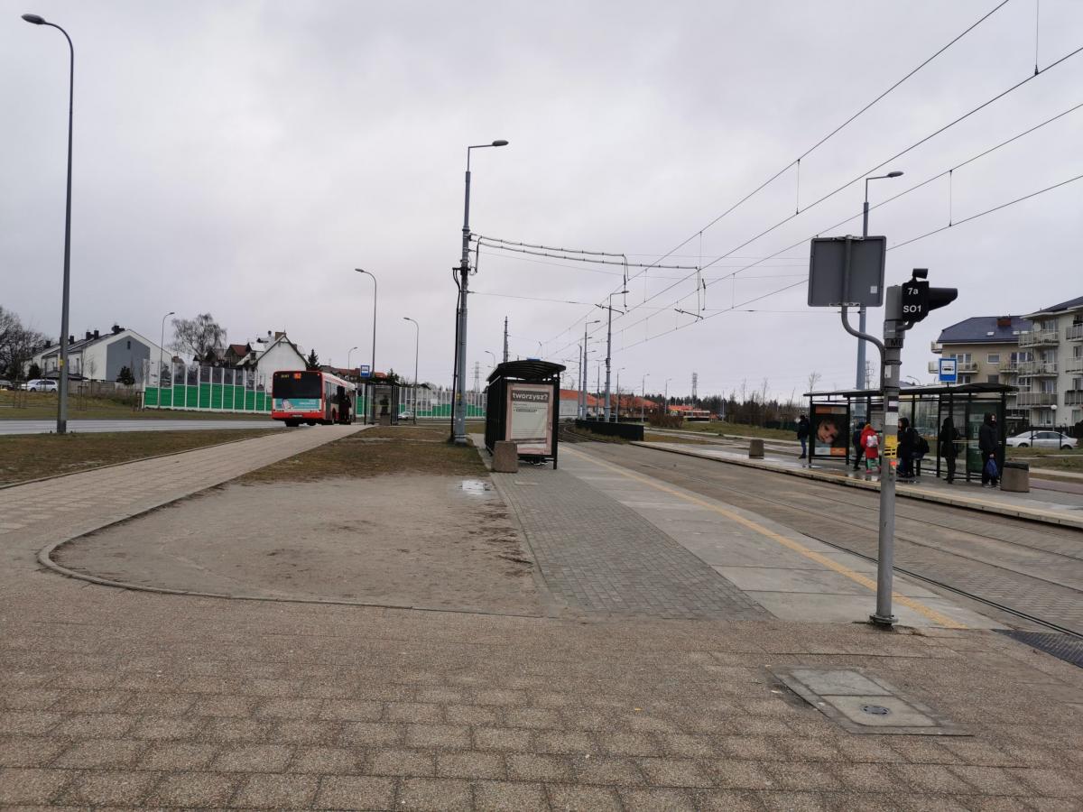 Mieszkańcy Chełmu i Łostowic czekają od lat na wyświetlacze na przystankach tramwajowych - Zdjęcie główne