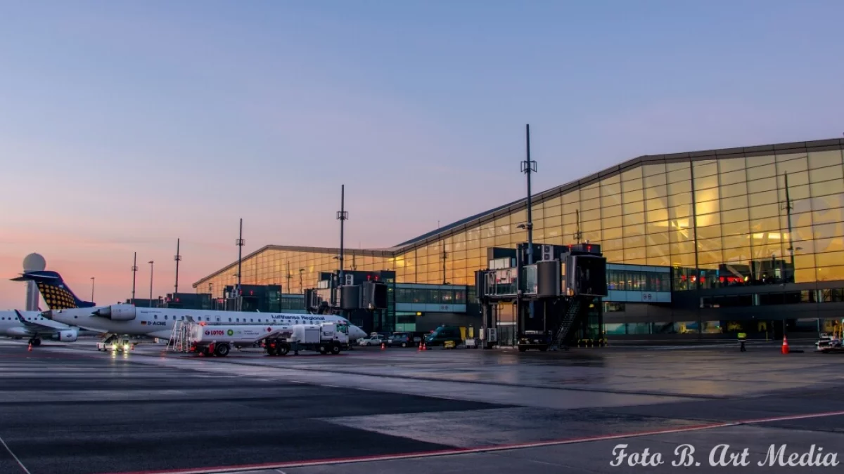 Imponujące wyniki Portu Lotniczego w Gdańsku - Zdjęcie główne