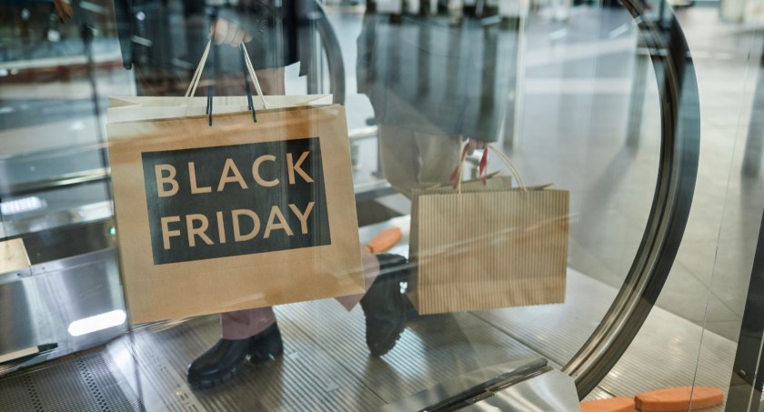 Black Friday - jak nie dać się oszukać i kupić promocyjne produkty? - Zdjęcie główne