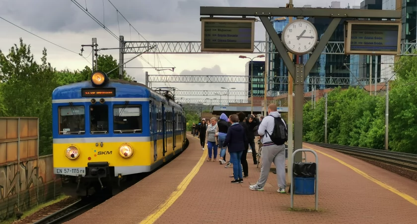 Z Gdańska na Openera. Więcej nocnych kursów SKM - Zdjęcie główne