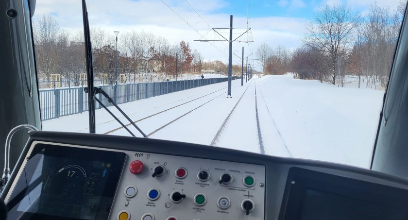 Tramwaje wyjechały na Nową Warszawską [ZDJĘCIA, WIDEO] - Zdjęcie główne