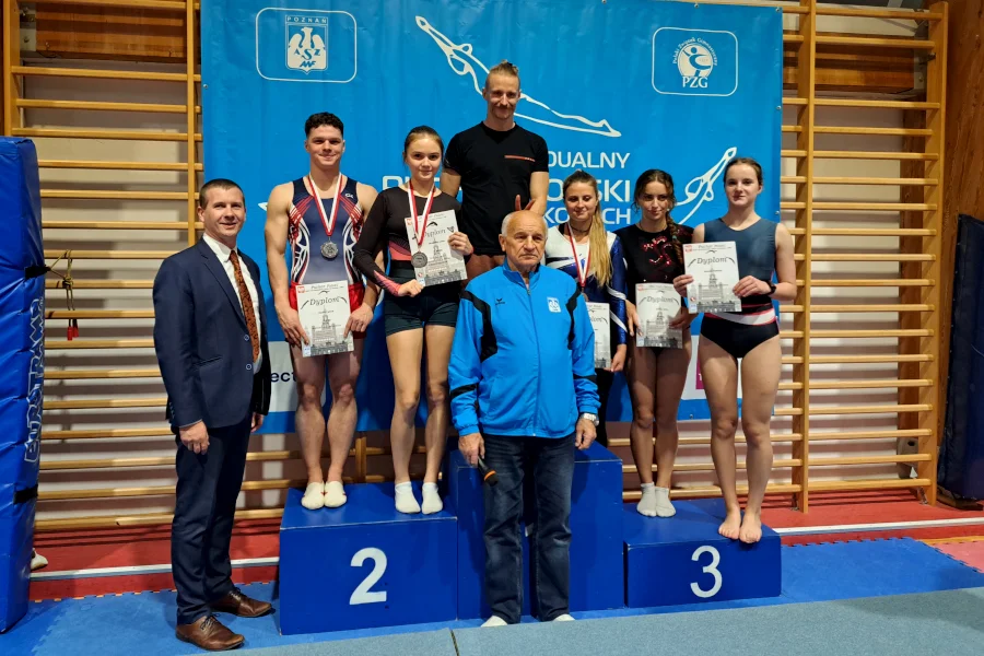 Puchar Polski w Skokach na Ścieżce w Poznaniu. AZS AWF i FlipKids Plewiska z medalami - Zdjęcie główne