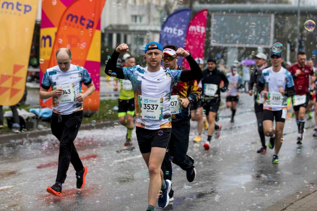 Trzy dni darmowej komunikacji podczas Poznań Półmaratonu. Co trzeba zrobić? - Zdjęcie główne