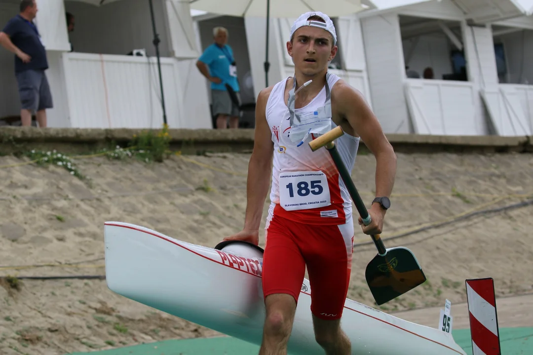 Kanadyjkarze Warty Poznań na podium mistrzostw świata. Biegają z kajakiem - Zdjęcie główne