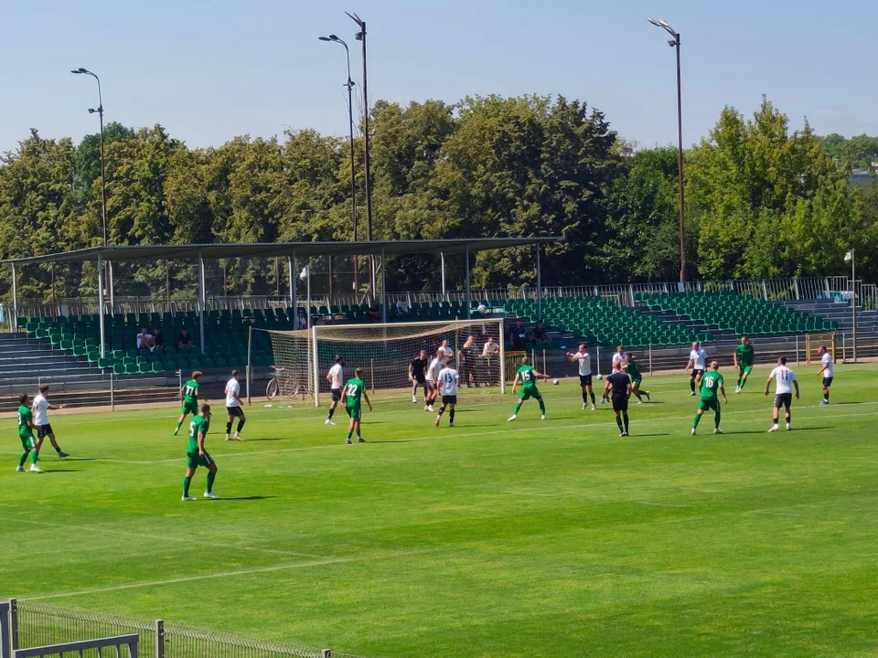 Pierwszy sparing Warty. Zieloni wciąż zaskakują - Zdjęcie główne