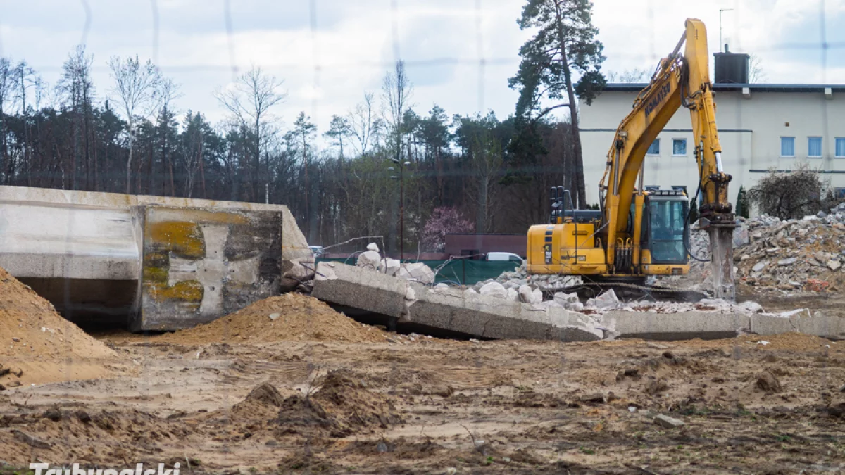 Wyburzono pomnik pamięci żołnierzy AK. Stanie tu stacja paliw. Kontrowersje wokół inwestycji przy S8
