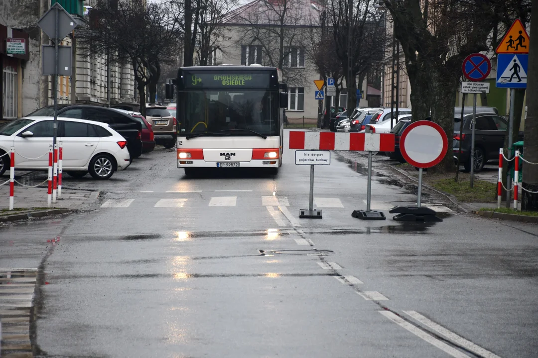 Zmiana organizacji ruchu w Piotrkowie – Ważne informacje dla mieszkańców! - Zdjęcie główne