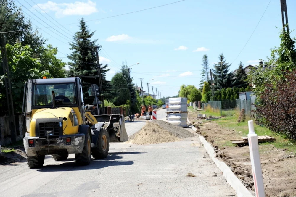 Roboty drogowe w powiecie. Gdzie są utrudnienia? - Zdjęcie główne