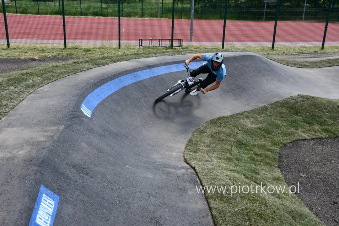 Kolejny tor do jazdy ekstremalnej w Piotrkowie. Gdzie powstał nowy pumptrack? - Zdjęcie główne