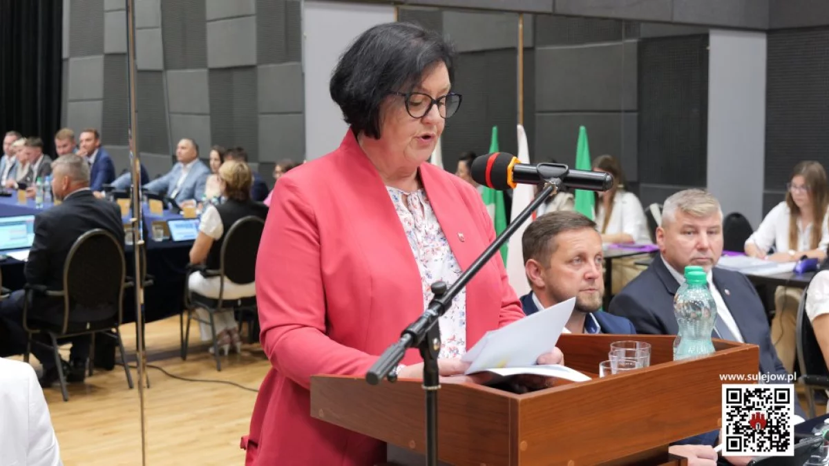 Radni jednogłośni. Burmistrz Sulejowa z wotum zaufania i absolutorium