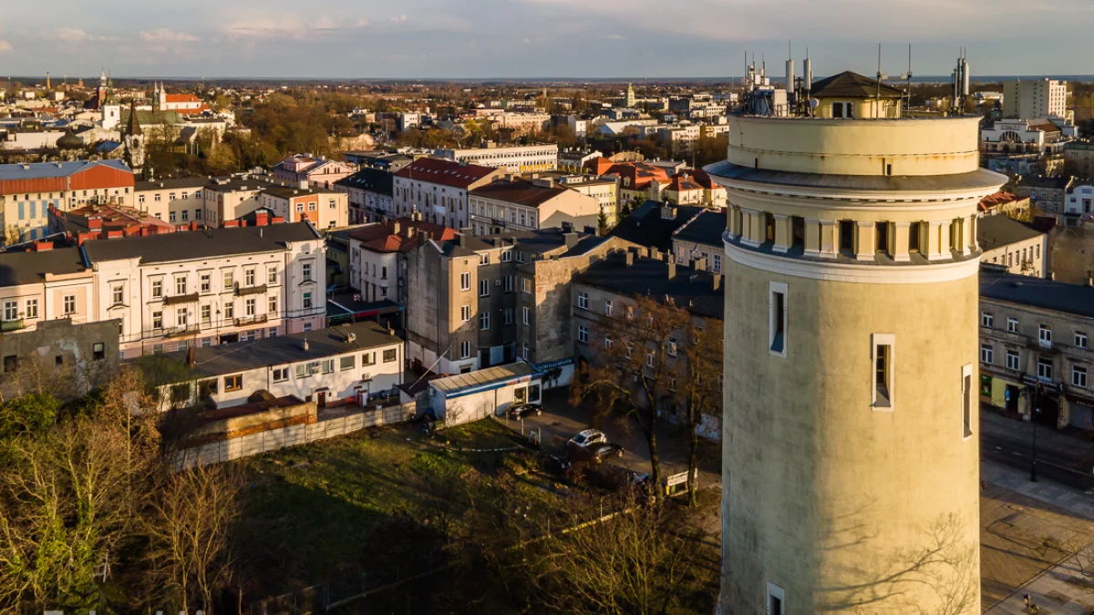 Kandydat na prezydenta Polski odwiedzi Piotrków. Kiedy spotka się z mieszkańcami? - Zdjęcie główne