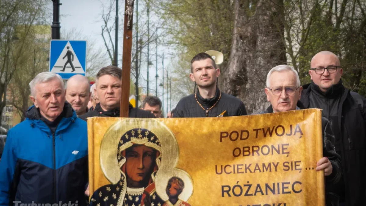 Noworoczny Męski Różaniec w Piotrkowie. To już 70. raz - Zdjęcie główne