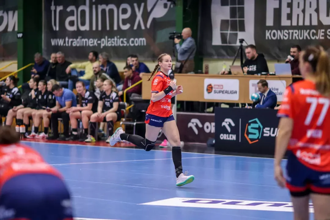 ORLEN Superliga Kobiet: Niespodzianka w Piotrkowie Trybunalskim! - Zdjęcie główne