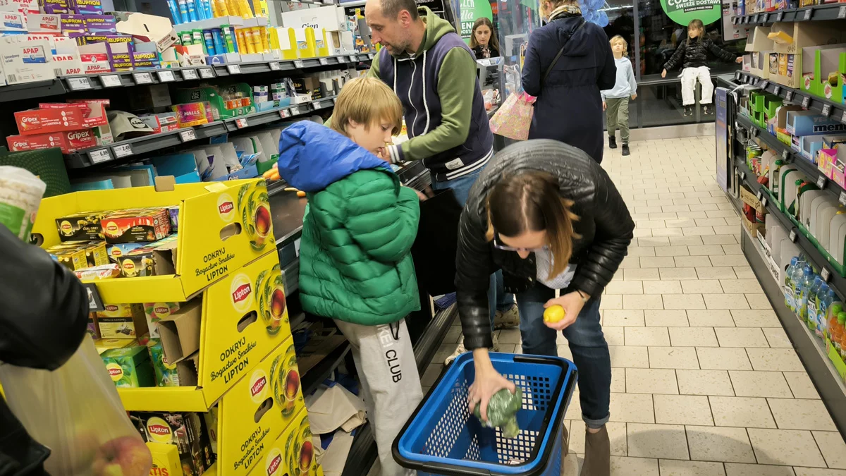 Czy dzisiaj 26.01 jest niedziela handlowa? Sprawdź, czy i jak pracuje Lidl, Biedronka, Auchan i inne sklepy - Zdjęcie główne