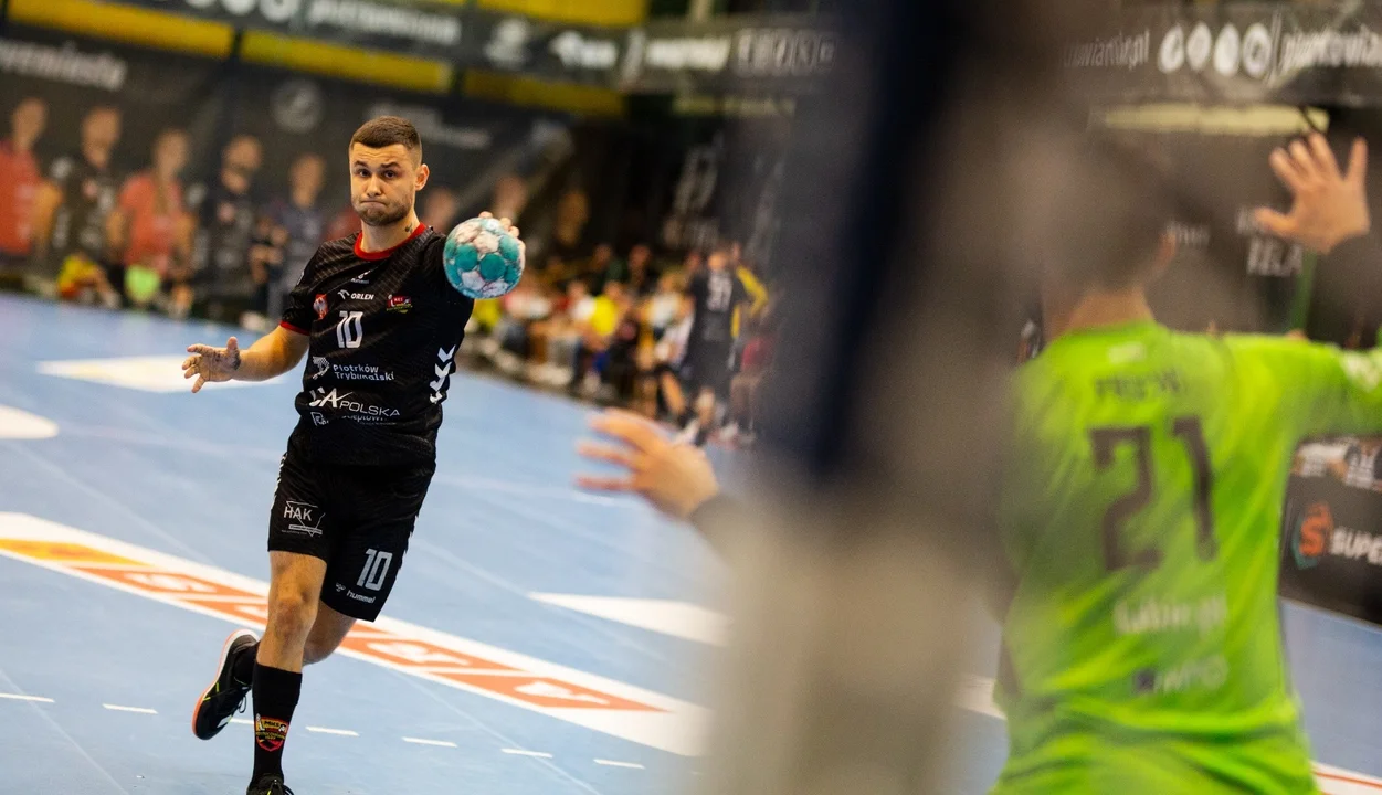 ORLEN Superliga: Chrobry lepszy od Piotrkowianina - Zdjęcie główne