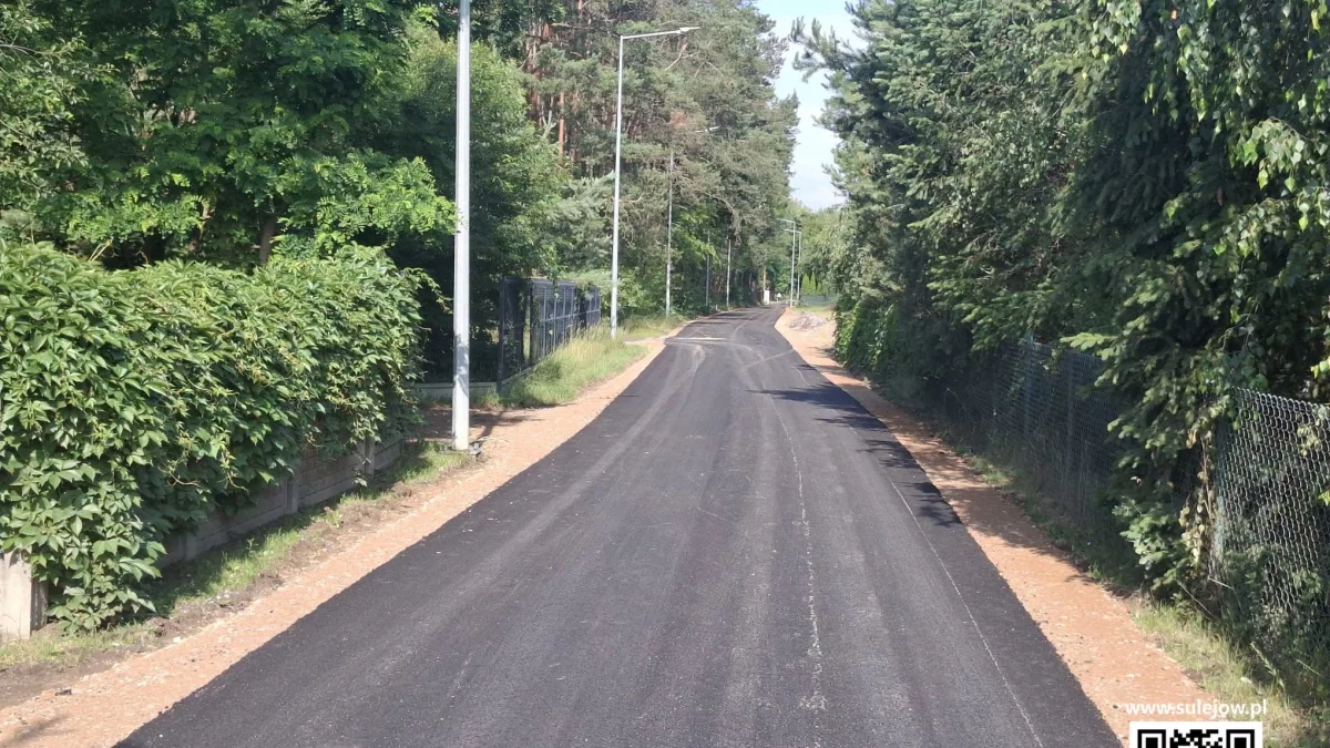 Remonty w gm. Sulejów. Nowy asfalt na Łącznej, niedługo ruszą kolejne prace