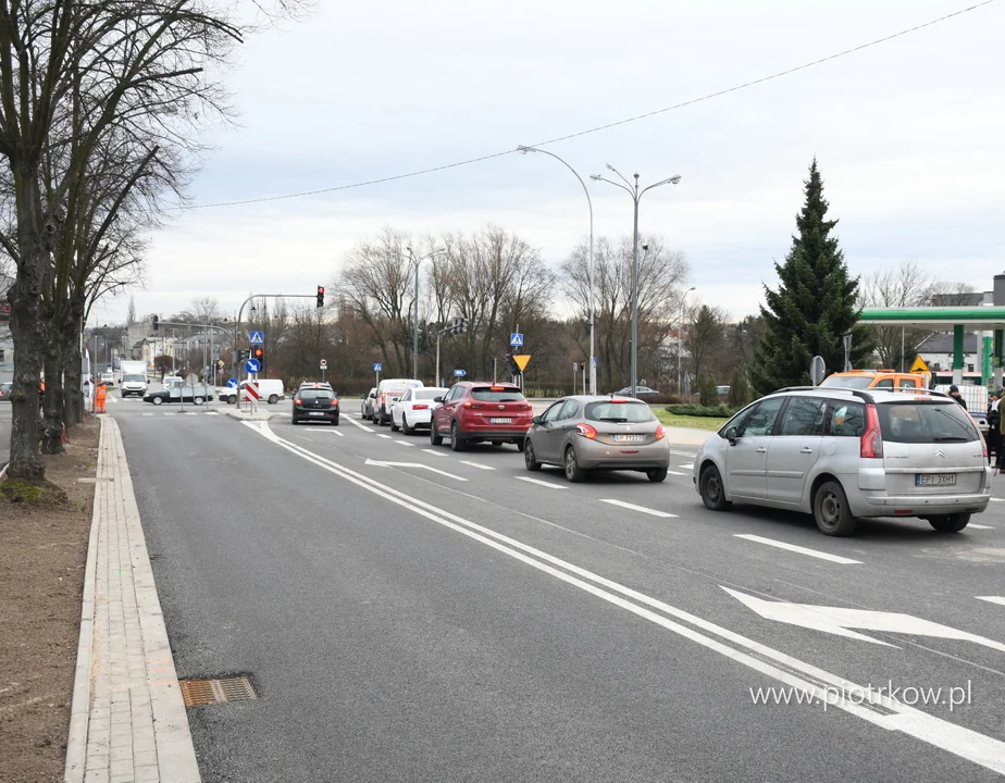 Wielki remont w Piotrkowie zakończony. Mieszkańcy mogą odetchnąć z ulgą [SONDA] - Zdjęcie główne