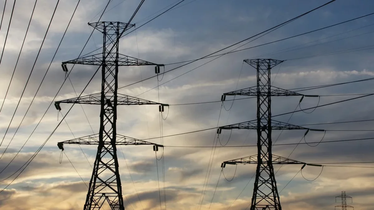 Brak prądu w Piotrkowie i powiecie piotrkowskim. Kiedy i gdzie utrudnienia?