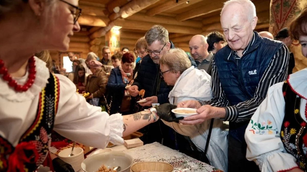 Legendarna zupa chrzanowa z Golesz. Panie z KGW zdradzają przepis na wielkanocny hit