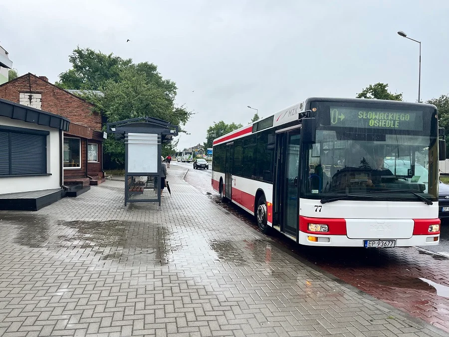 Wróci MZK z Piotrkowa do Bełchatowa? Głos zabrał prezydent Piotrkowa - Zdjęcie główne