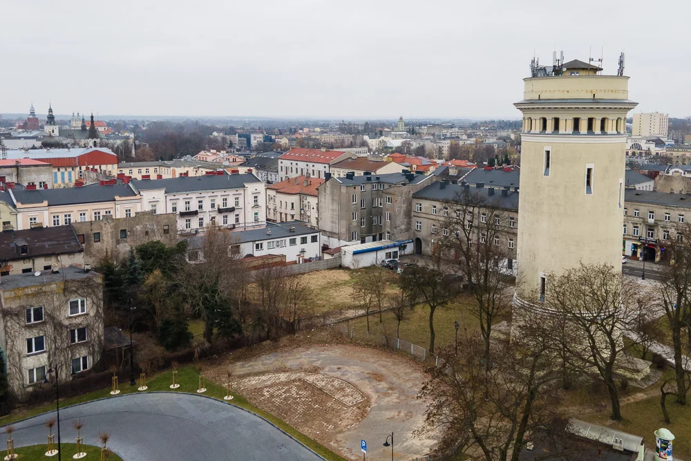 Niebezpieczne substancje w powietrzu? Wydano ostrzeżenie dla Piotrkowa - Zdjęcie główne