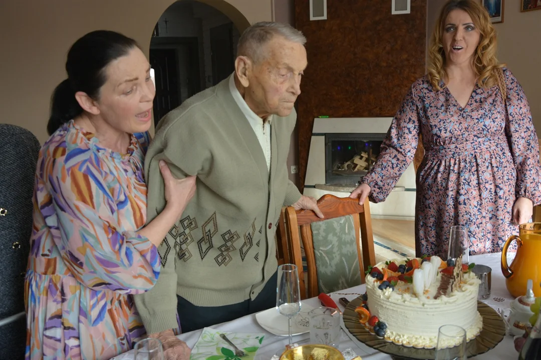 Pan Marian ma już 100 lat. Jego żona jest tylko trochę młodsza - Zdjęcie główne