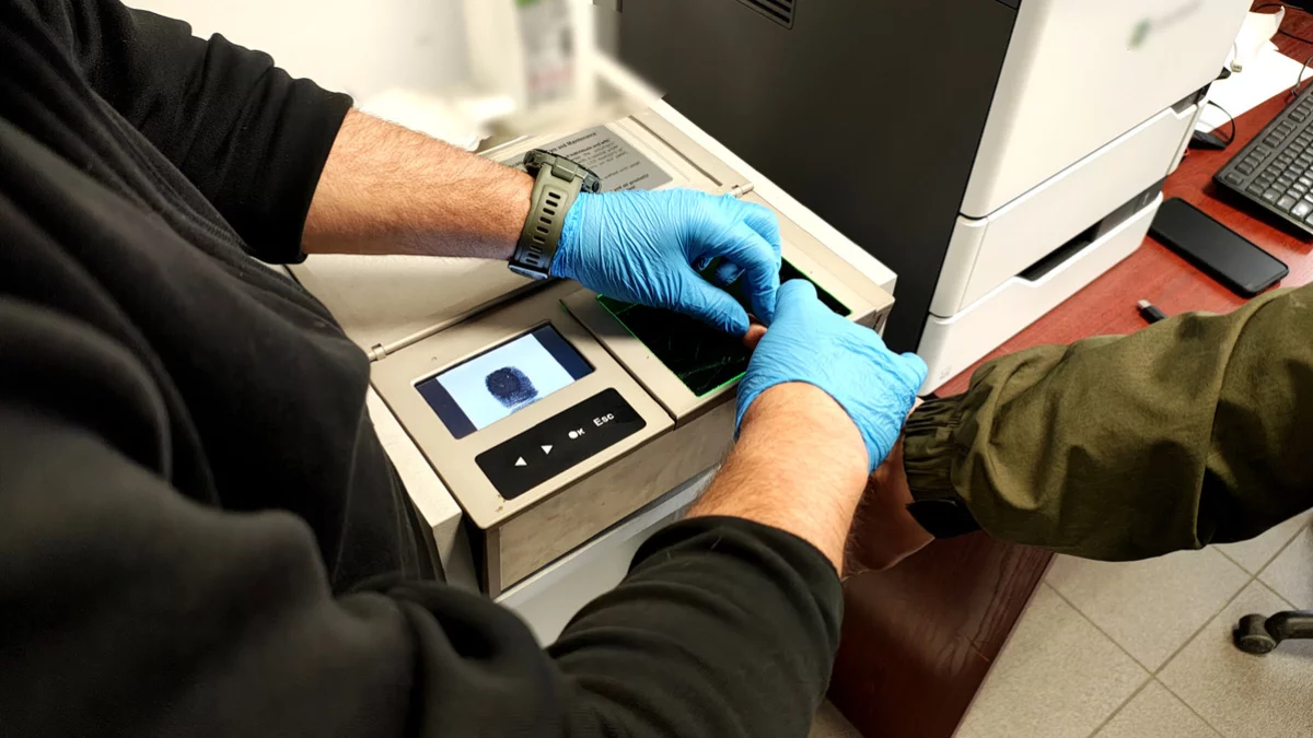 Narkotyki w Piotrkowie. Akcja policji, zatrzymano dilera?