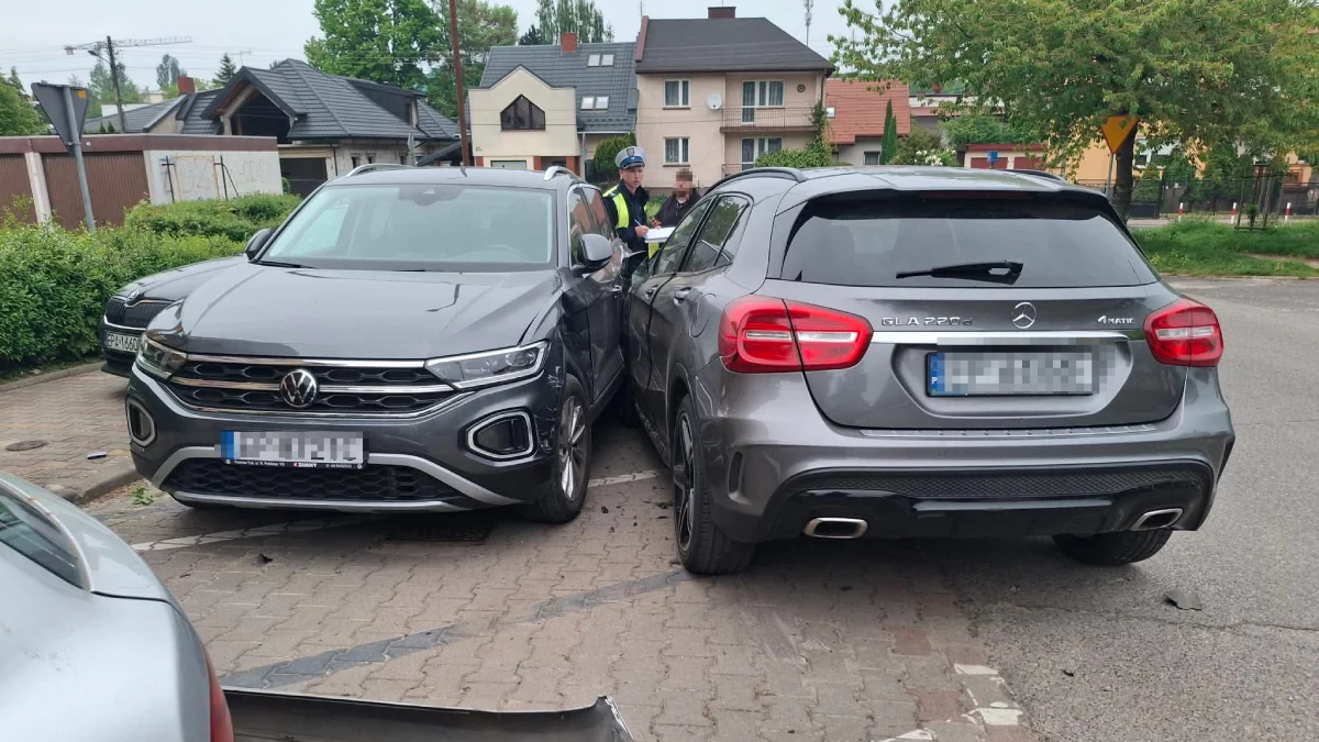 Piotrkowianin skasował cztery pojazdy. Był kompletnie pijany