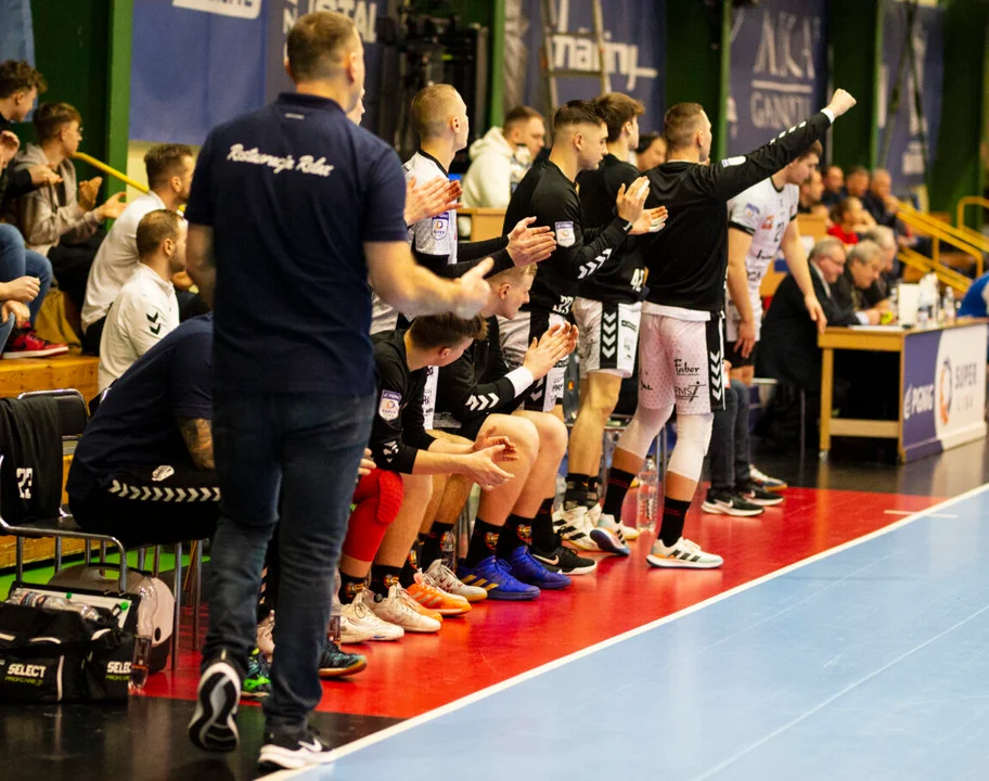 PGNiG Superliga: Piotrkowianin lepszy w „meczu o sześć punktów”! - Zdjęcie główne