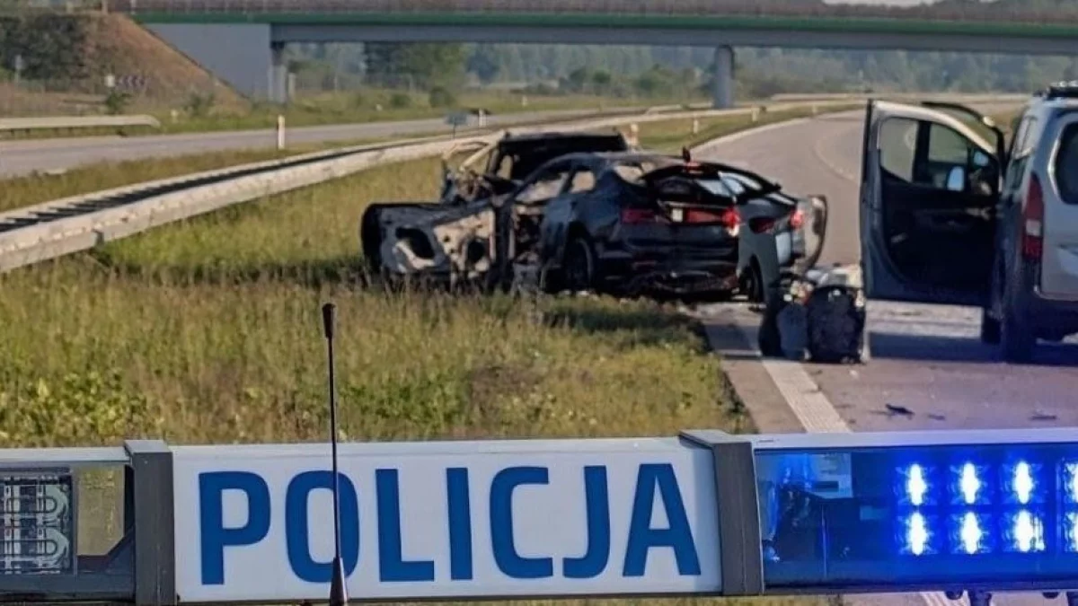 Śmiertelny wypadek niedaleko Piotrkowa. Jedna osoba zginęła, trzy ranne