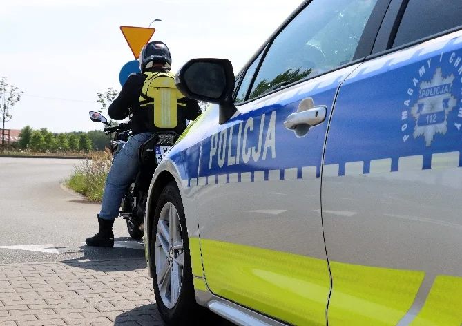 Akcja policji na drogach powiatu. Kierowcy muszą uważać - Zdjęcie główne