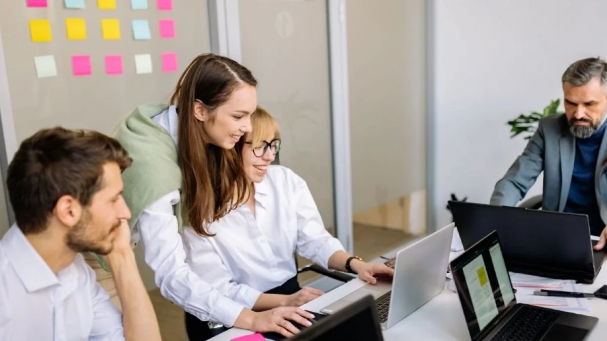 Allegro zatrudnia w Piotrkowie. Jakie stanowiska są wolne?