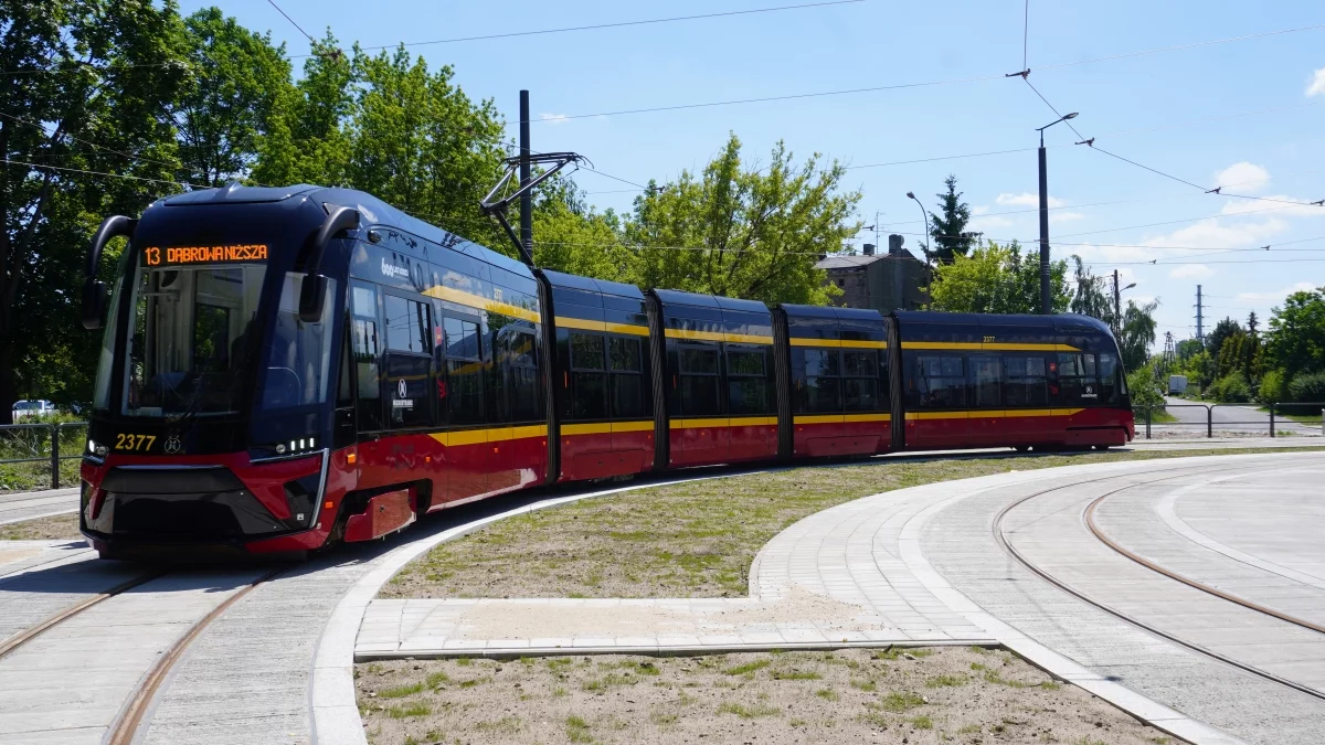 Tramwaje wracają tu po ośmiu latach przerwy. istotny remont na finiszu [FOTO]
