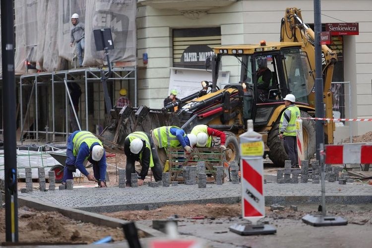 W najbliższy poniedziałek wyczekiwane otwarcie ul. Nawrot  - Zdjęcie główne