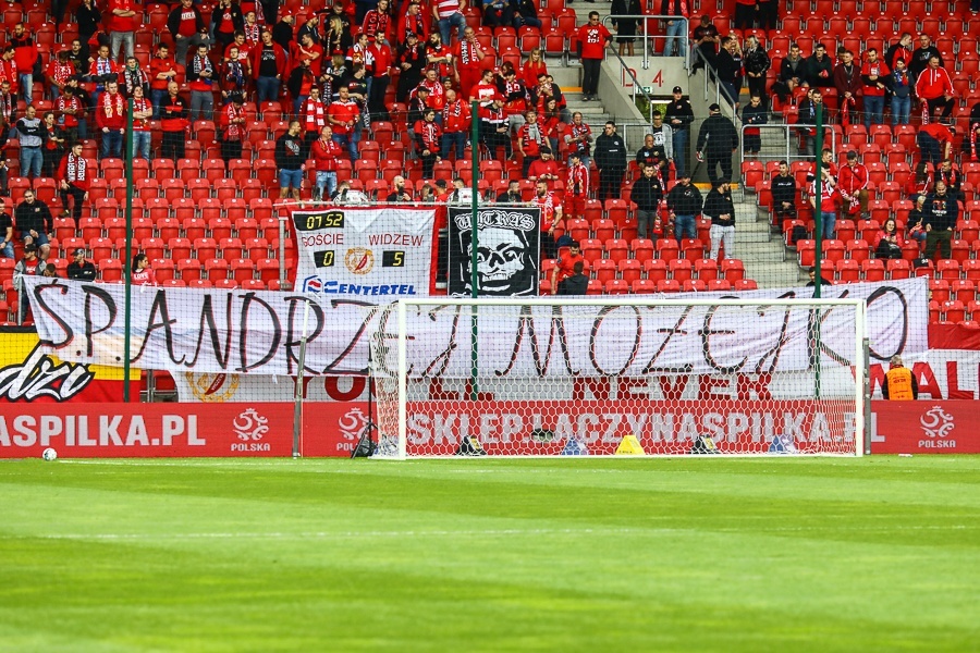 Widzew Łódź zdążył już ugościć swoich fanów. Jak wyglądał pierwszy mecz z udziałem publiczności w tym roku? (Fot. Michał Pietrzak/TuŁódź.pl)