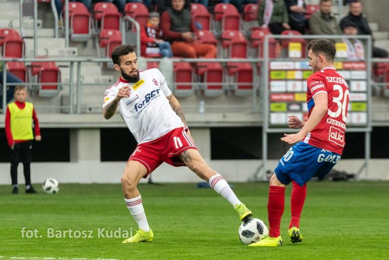 Dani Ramirez ponownie zachwyca i trafia do jedenastki kolejki - Zdjęcie główne