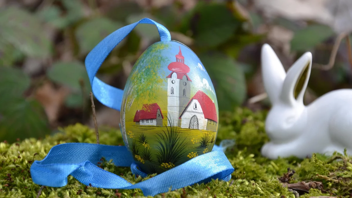 Kiedy trzeba iść do kościoła w Wielkanoc? Jasne zasady dla wiernych