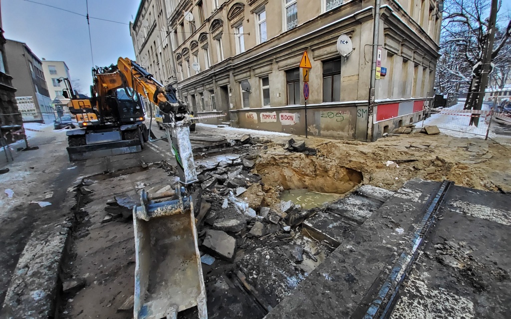 Ruch kołowy na ul. Franciszkańskiej w Łodzi został wznowiony w niedzielę, 28 marca. (fot. ZWiK) |wiadomości łódzkie|Łódź|TuŁódź