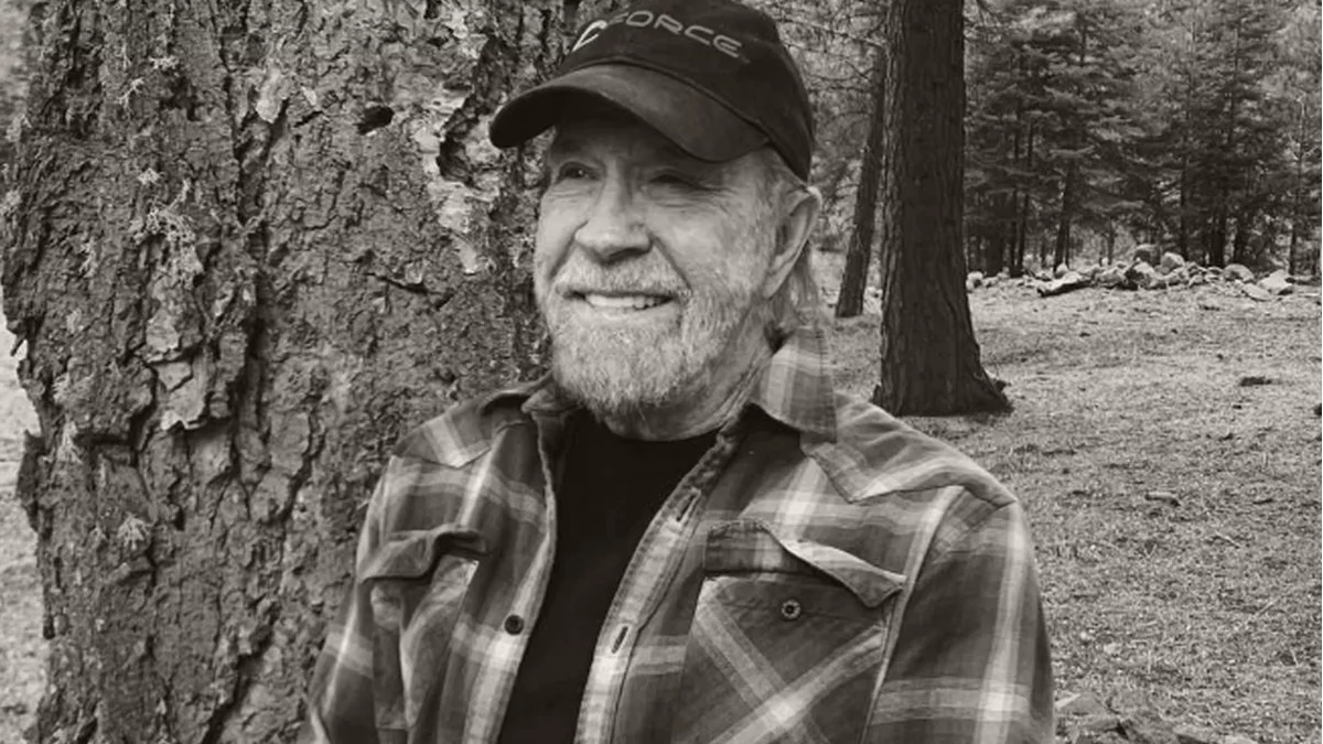 Na "Strażniku Teksasu" wychowały się pokolenia. Chuck Norris nie żyje