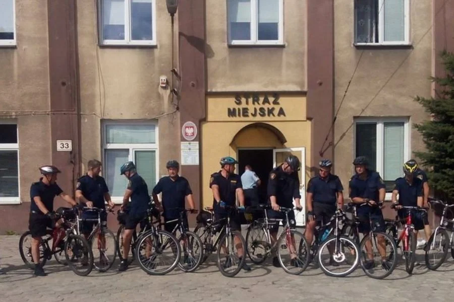 Przybywa ścieżek rowerowych, więc jest też więcej rowerzystów. Służby chcą ich szkolić - Zdjęcie główne