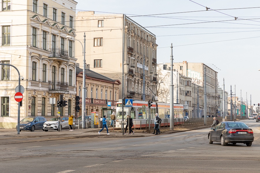 Kolejne zmiany w kursowaniu MPK Łódź. Zakończenie prac remontowych przy ul. Pomorskiej w Łodzi (fot. Michał Pietrzak - redakcja TuŁódź) |wiadomości łódzkie|Łódź|TuŁódź