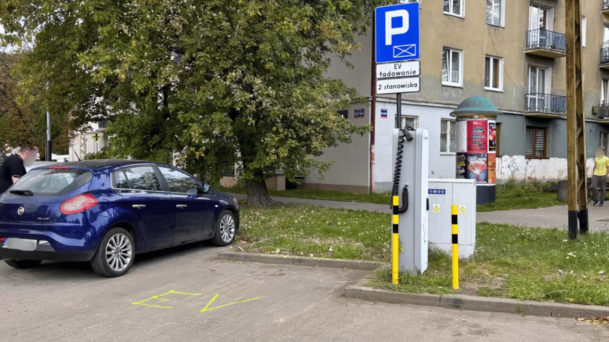 Łódź stawia na ładowarki do samochodów elektrycznych. Gdzie je spotkamy? Od kiedy będą czynne? - Zdjęcie główne